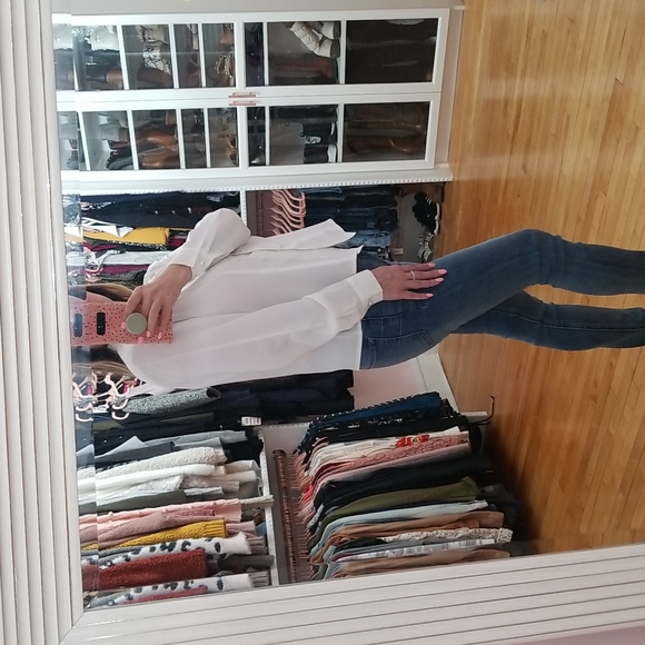 Vintage white button down shirt, size 12P - Picture 3 of 13